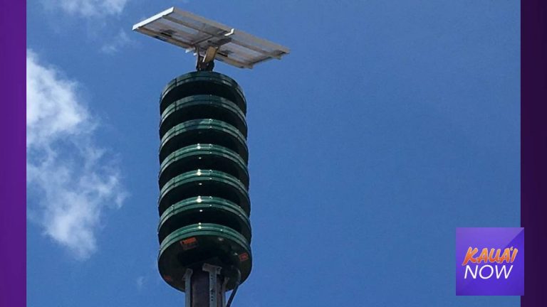 Kauaʻi emergency management sounded outdoor warning siren on Niʻihau as Hurricane Lowell gets near