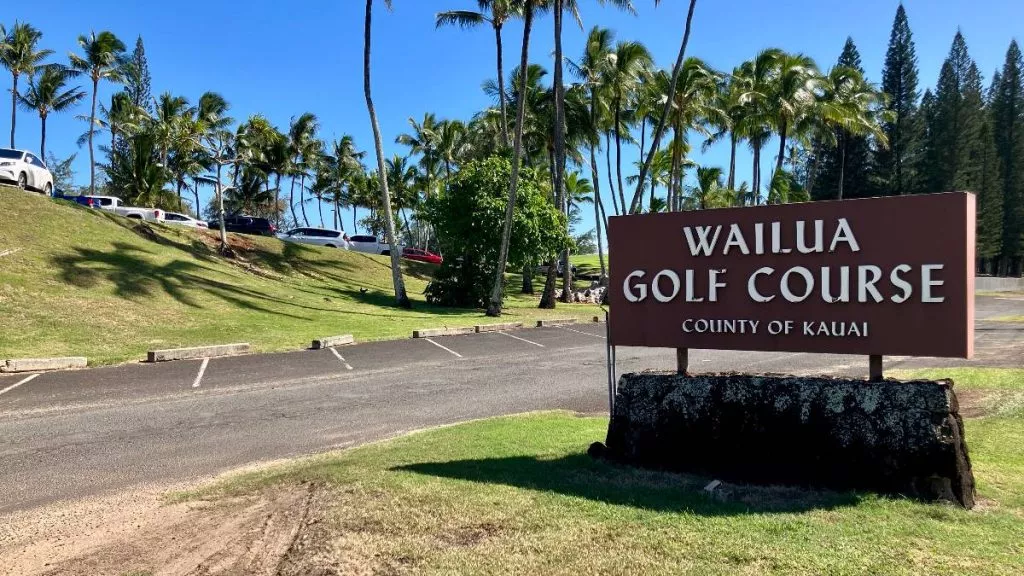 The Wailua Golf Course on the makai (toward the sea) side of Kūhiō Highway. Jan. 25, 2025. (Scott Yunker/Kaua‘i Now)
Tags: Sports, recreation, Kauai County, parks, outdoors, golfers.