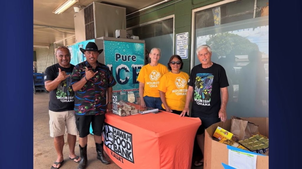 Hawaʻiʻi Foodbank Kauaʻi, with partners Westside Christian Center, Assembly of God stationed at Waimea Big Save, collecting donations and sharing smiles on Aug. 2, 2025. (Picture Courtesy: Hawaiʻi FoodBank Kauaʻi.)