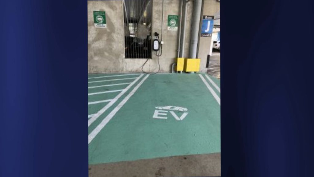 New Level 2 OpConnect chargers are available on the ground floor of the International Parking Structure at Daniel K. Inouye International Airport. They are accessible anytime on a first-come, pay-per-use basis. (Photo Credit: HDOT)