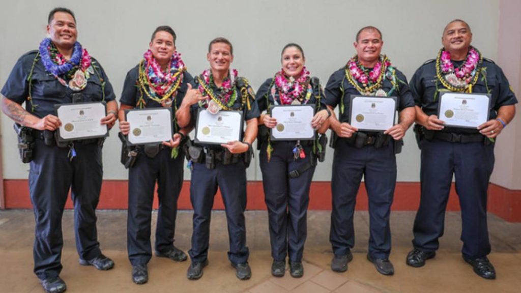 Six Kauaʻi police officers were honored as Employees of the Month for September 2025. (L-R) School Resource Officer Kaulana Renaud, K-PAL Officer Anthony Gayagas, School Resource Officer Johnathan Anderson, School Resource Officer Maria Himongala, Lt. Matthew Tavares, and Sgt. Morris Unutoa of the From left to right: School Resource Officer Kaulana Renaud, K-PAL Officer Anthony Gayagas, School Resource Officer Johnathan Anderson, School Resource Officer Maria Himongala, Lieutenant Matthew Tavares, and Sergeant Morris Unutoa of the Kaua‘i Police Department’s Community Engagement Section.  (Photo Courtesy: Kauaʻi Police Department)