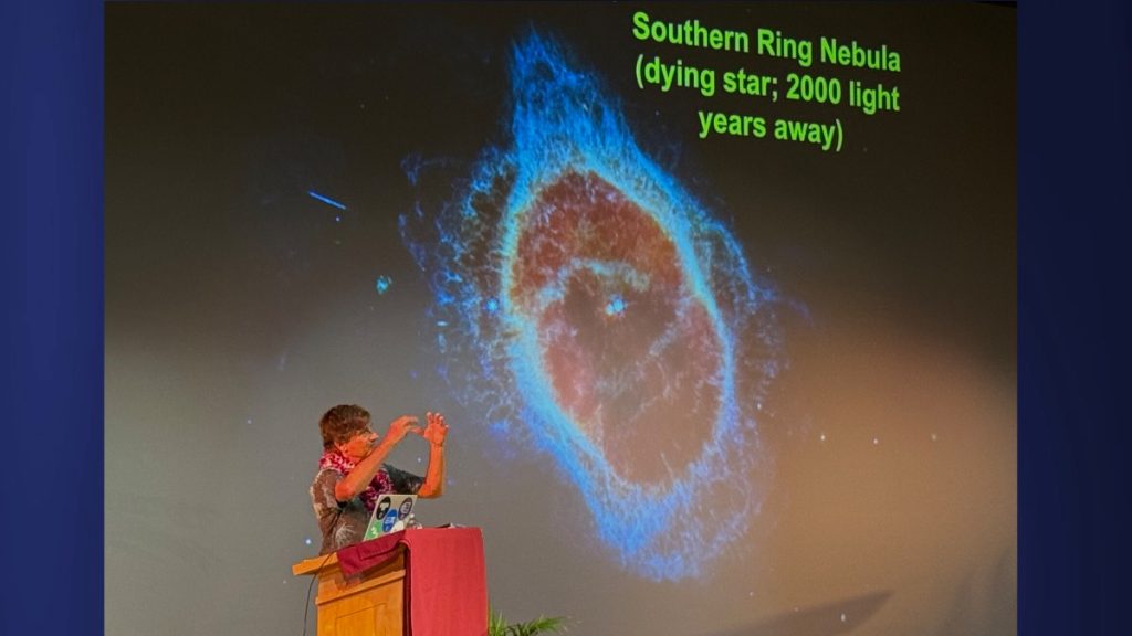 Dr. Alex Filippenko presents findings on supernovae observed using the James Webb Space Telescope. (Photo Credit: Xiomara Yamileth/ Kauaʻi Now)