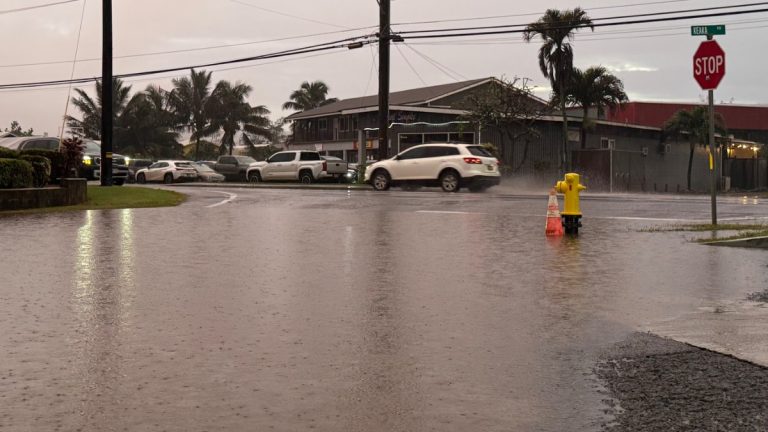 Saturday Kaua‘i severe weather updates: Flood watch extended for all islands
