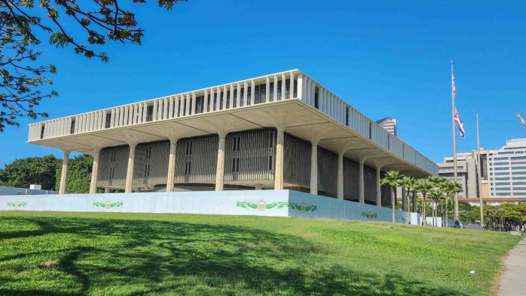 A bill that would create a framework for a pre-built home industry in Hawai‘i advances