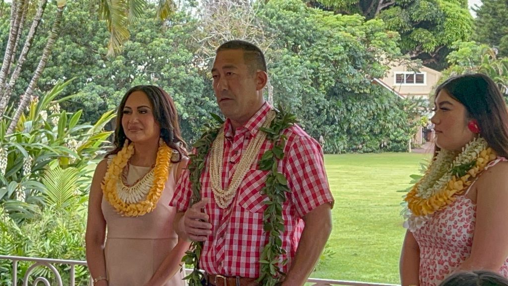 Kauaʻi Mayor Derek S.K. Kawakami announced he is running for lieutenant governor of Hawaiʻi with his wife, Monica, and daughter by his side at Gaylord's restaurant in LIhue on March 17, 2026. (Xiomara Yamileth/Kauaʻi Now)