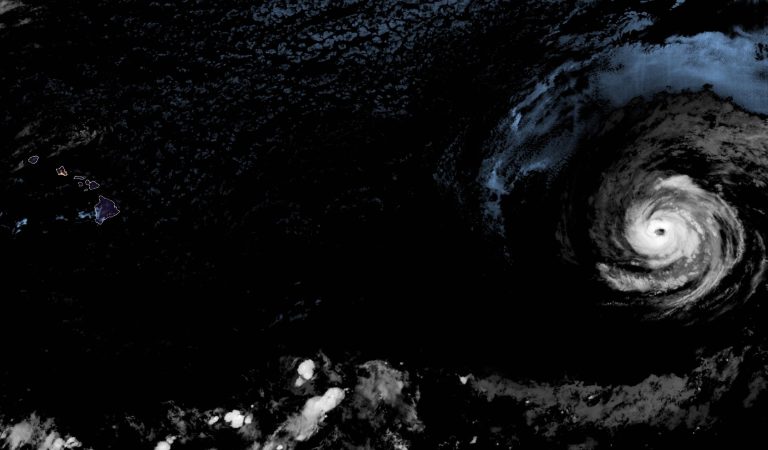 Hurricane Fausto Friday Update: Storm expected to weaken before reaching Hawaiʻi, high surf advisory extended