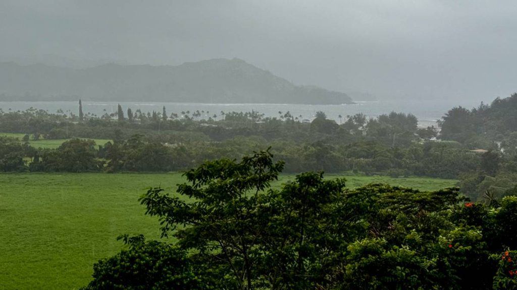 A misty Hanalei as Tropical Storm Lala moved closer to Kauaʻi on the morning of Aug. 16, 2026. (Xiomara Yamileth/Kauaiʻi Now)