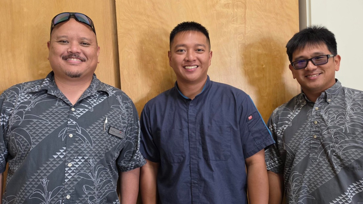 Kauaʻi Community College student Joshua Galiza earns Servco automotive scholarship
