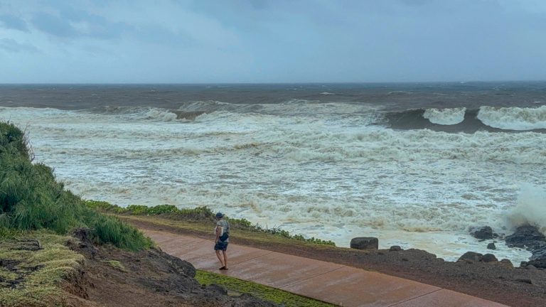 Hurricane Lowell bringing dangerous conditions to Kauaʻi County: flash flooding, damaging waves, high winds, possible tornadoes