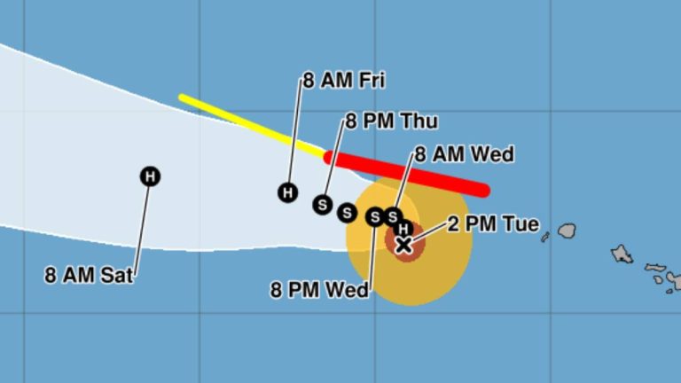 Hurricane Nolo to bring periods of heavy rain later today on Kaua‘i, Ni‘ihau, with potential for flooding, mudslides