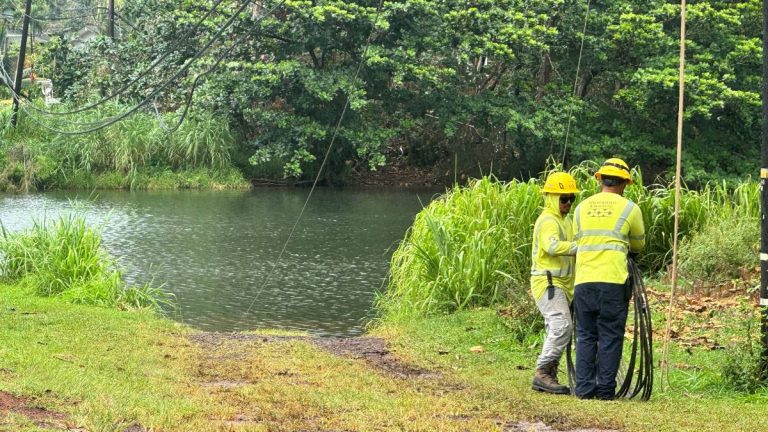 What Kauaʻi County residents, visitors need to know Friday about Hurricane Lowell recovery