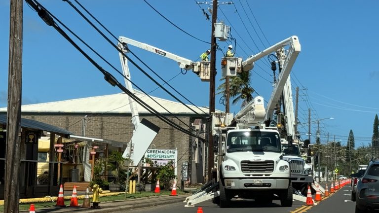 What Kauaʻi County residents, visitors need to know Monday about Hurricane Lowell recovery