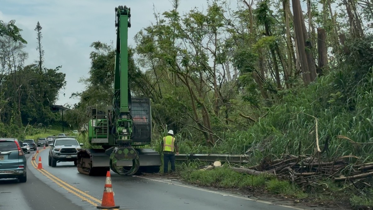 What Kauaʻi County residents, visitors need to know Tuesday about Hurricane Lowell recovery